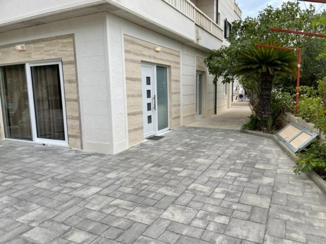 Villa Luce Mit Pool Makarska Exterior foto